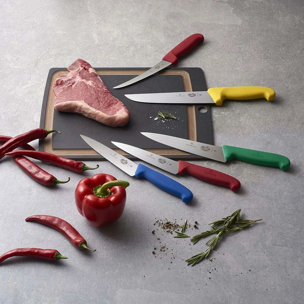 Victorinox Fibrox 22cm Chefs Knife (5200322) - Image 6