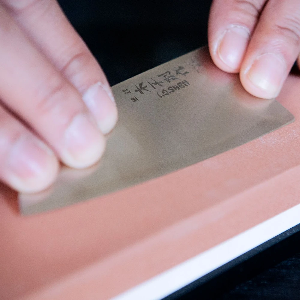 I.O.Shen Mastergrade 3000/8000 Grit Whetstone (H1013) - Image 2