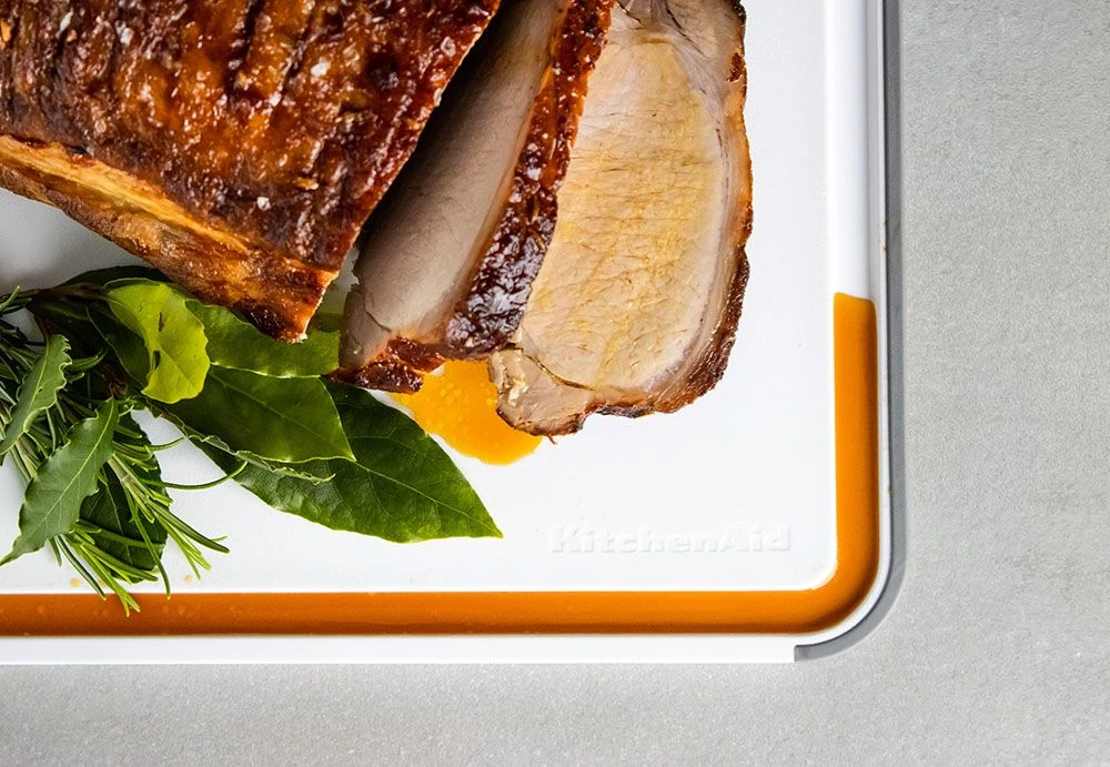 KitchenAid Classic Polypropylene Non-slip Chopping Board 35 X 28cm - Image 6