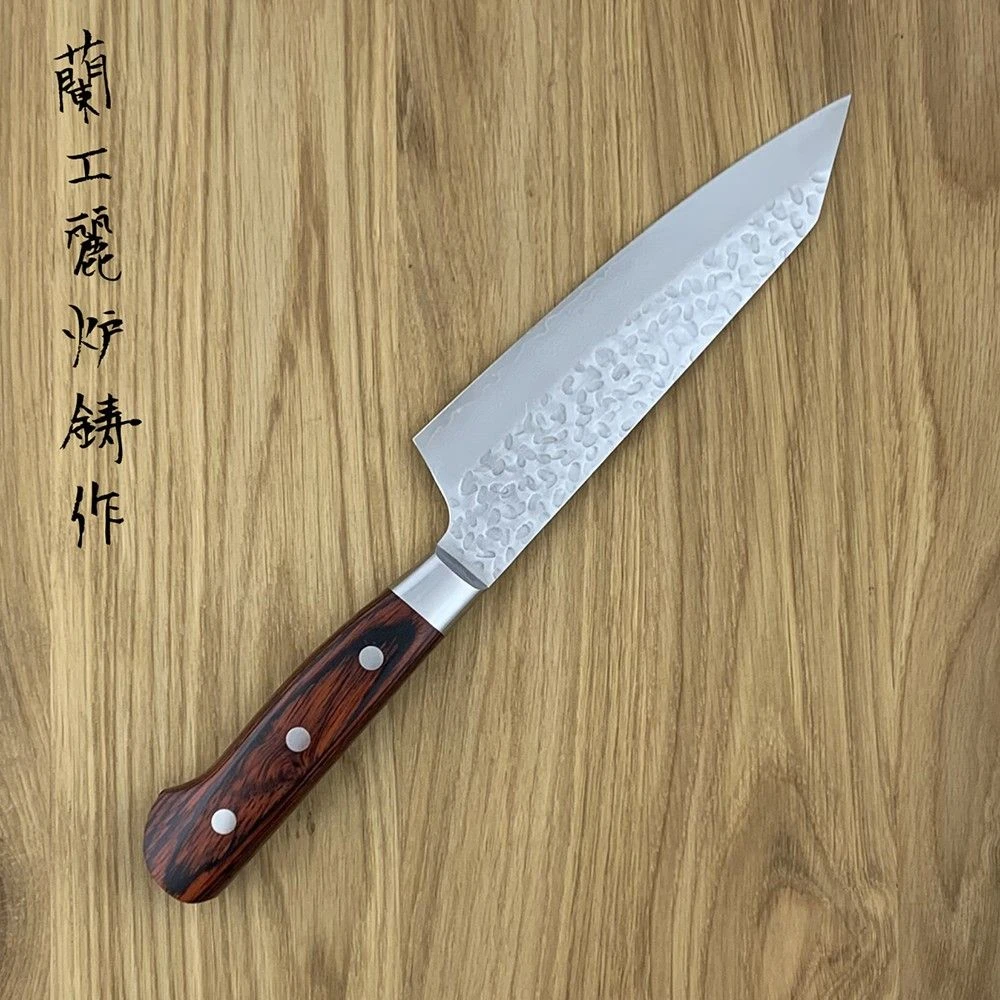 Sakai Takayuki 33-Layer VG10 Damascus Hammered Japanese 160mm Kengata-Santoku Knife - Image 2