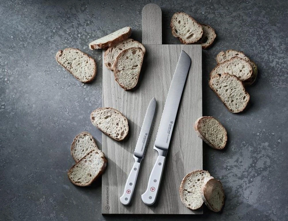 Wusthof Classic White 23cm Bread Knife (WT1040201123) - Image 2